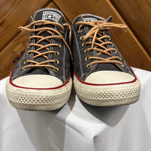 Converse charcoal grey and cream Low-Top Sneakers - Picture 8 of 11